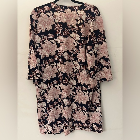 Forever21 kimono shawl coverup floral print - Picture 2 of 5